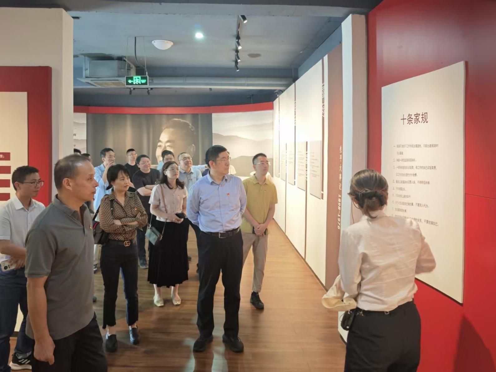 1749179358382062.jpg 1749179358382062.jpg